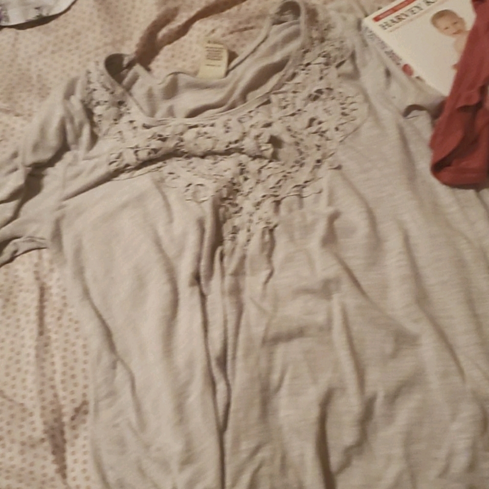 White mid sleeve
